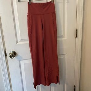 Athleta Transcend Crop Pants